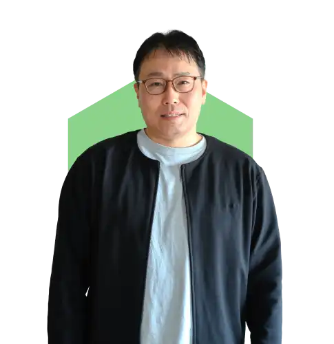 合同会社ファイブエスで働く人の写真